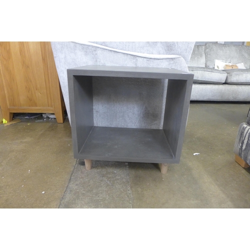 1491 - A concrete effect side table