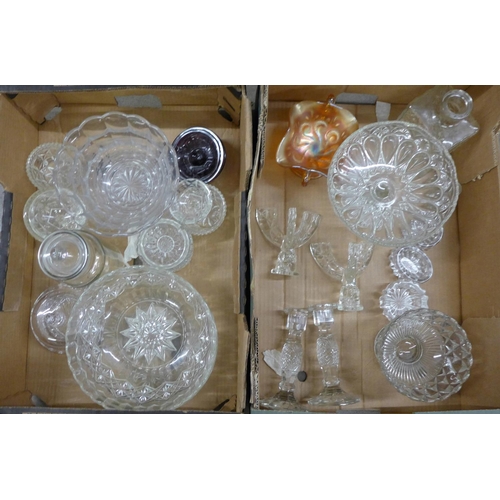 1173 - Two boxes of assorted glassware, including bowls and a decanter **PLEASE NOTE THIS LOT IS NOT ELIGIB... 