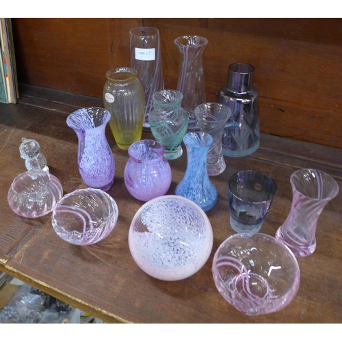 692 - A collection of glassware, mostly Caithness vases and an Italian Giftware Collection lead crystal se... 