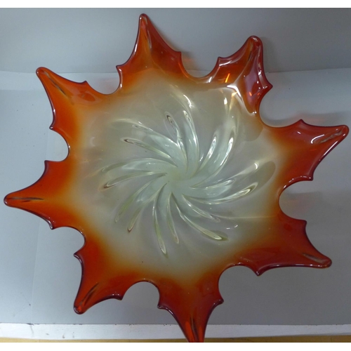 705 - An Art glass centrepiece, 38cm