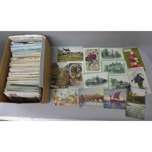 723 - Postcards; a box of postcards, vintage to modern collection