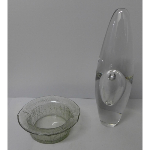 730 - A 1960's Timo Sarpaneva Ittila bowl and an orchid vase, chip to the vase base