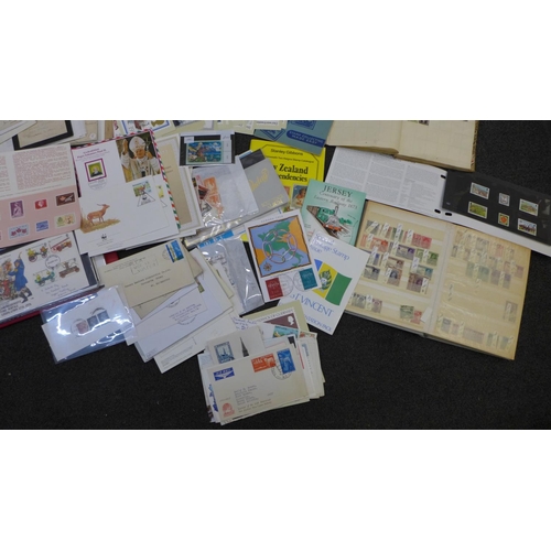 748 - Stamps; box of stamp albums, covers, presentation packs, etc.