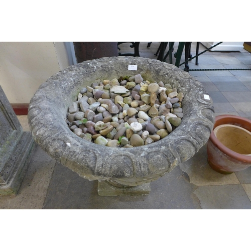 276 - A concrete garden urn