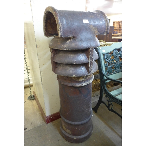 284 - A Victorian terracotta glazed chimney pot