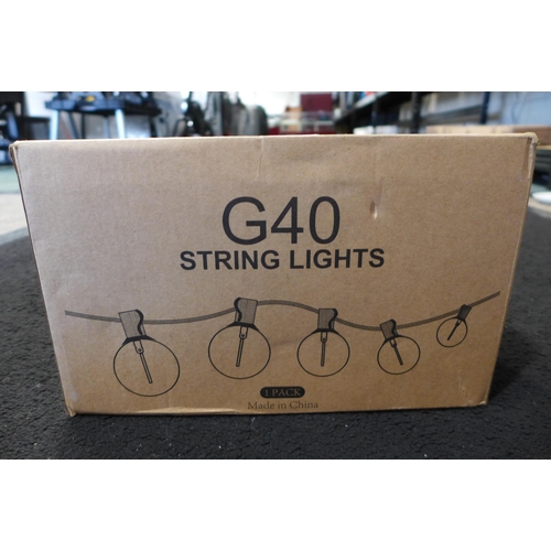 3072 - Box of G40 100ft LED string lights