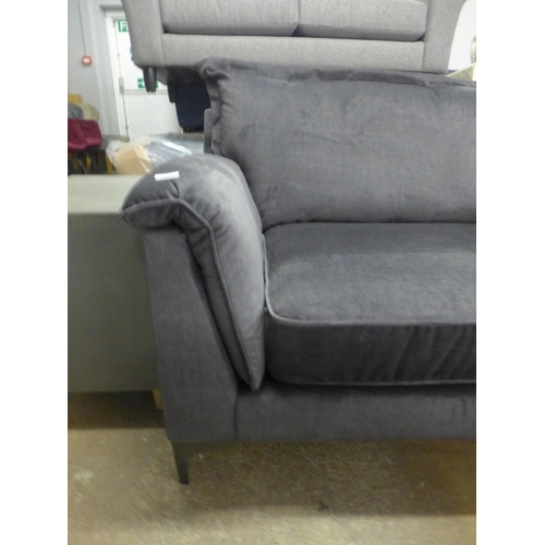 1492 - A Bradbeers Molineaux charcoal plush loveseat