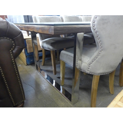 1530 - A Chennai 220cm dining table with a set of six Arlo taupe chairs