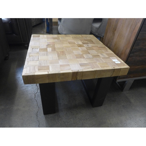 1536 - A small square elm coffee table on steel legs