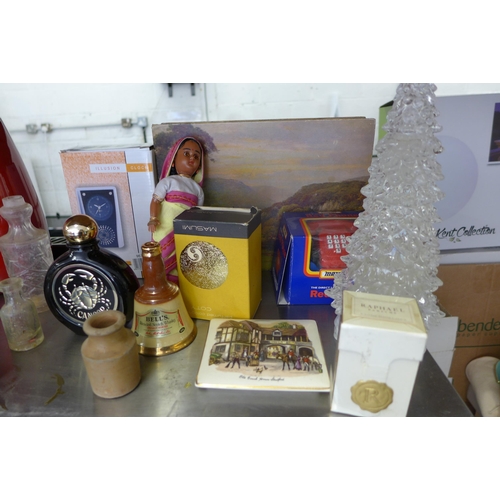 2111 - Vintage collectables job lot: Bells whisky bottles, medicine bottles, perfumes, etc.