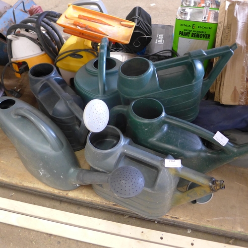 2164 - 5 Plastic watering cans