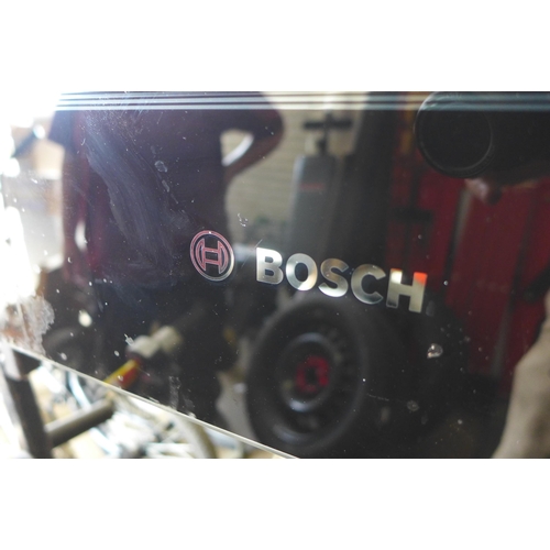 2190 - Bosch electric wi-fi oven