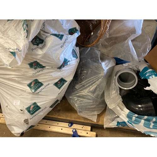 2162 - 3 Sacks of plastic pipe joints