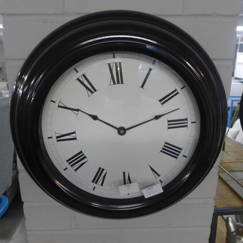 1439 - A black metal wall clock, 43cms (PHCL140209)   #