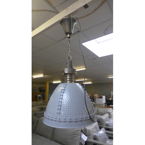 1700 - An large industrial style pendant light