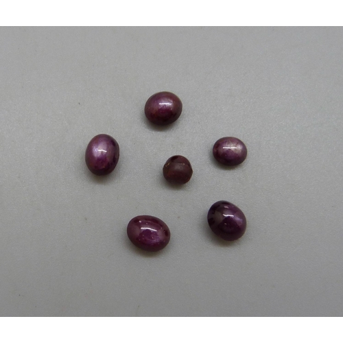 1041 - Six loose cabochon rubies