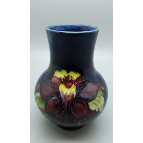 633 - A small Moorcroft vase, 10.5cm