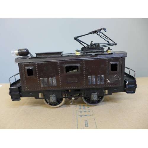 771 - A Japanese 0 gauge Stromlite train set