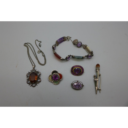 965 - An agate set bracelet, a Scottish brooch, two other brooches and a pendant and chain, (enamel brooch... 