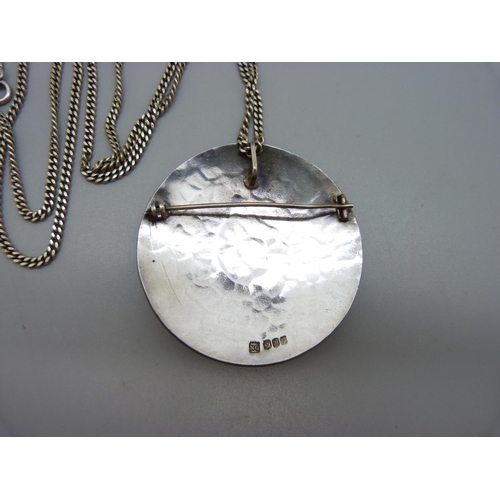 998 - A large Scottish silver and enamel pendant and chain, Edinburgh 1972, 800 silver chain, 55mm diamete... 