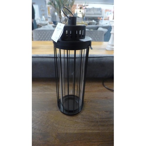 1422 - A Chertsey black lantern H 35cm (369809511)