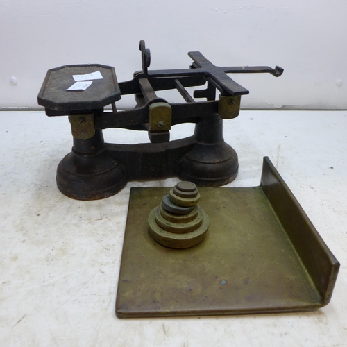 2054 - Set of vintage scales and brass weights