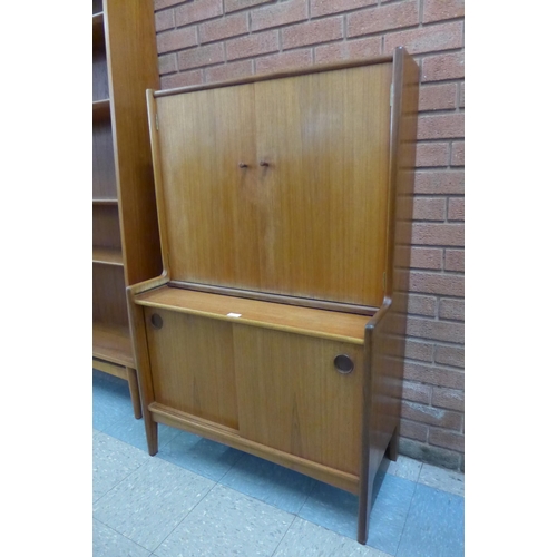 59 - A Danish teak side cabinet