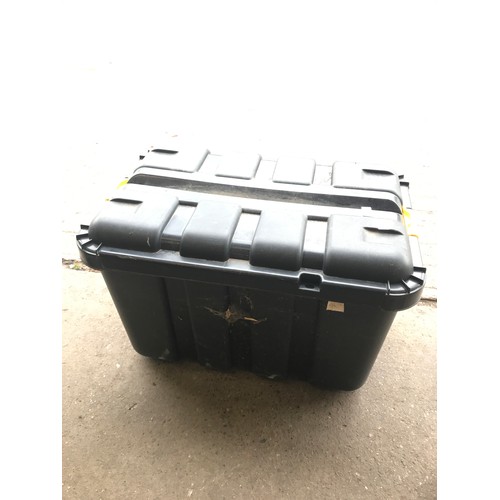 2441 - Ca.80cm x 40cm x 35cm plastic removals and storage tub with snap-on lid and wheels