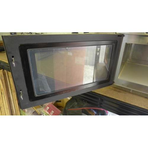 2221 - Samsung (CM1929) 1850w microwave