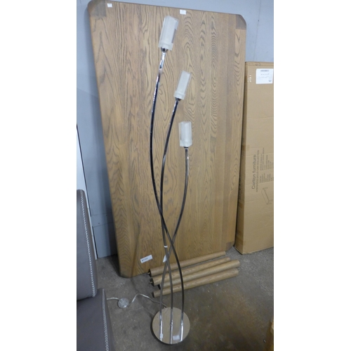 1576 - A chrome three piece intersectional floor standing lamp