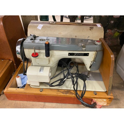 2164 - Two vintage sewing machines