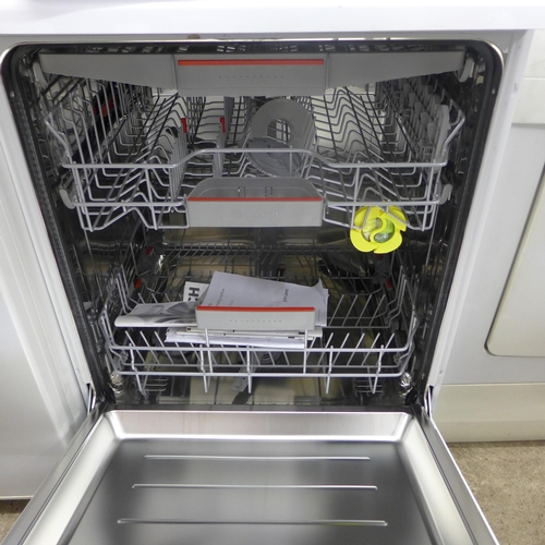 2326 - Bosch Series 6 Perfect Dry dishwasher