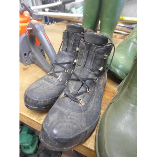 2349 - 3 Pairs of Wellington boots including a pair of Scottish made hunters, a pair of dry boots & pair of... 