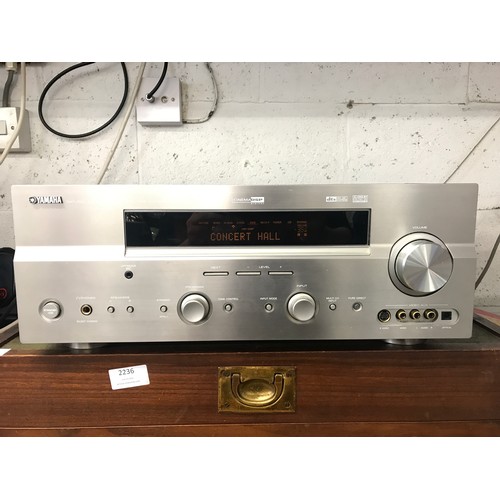 2295a - Yamaha Natural Sound AV amplifier and digital sound processor DSP-AX750SE - W - with instructions. P... 