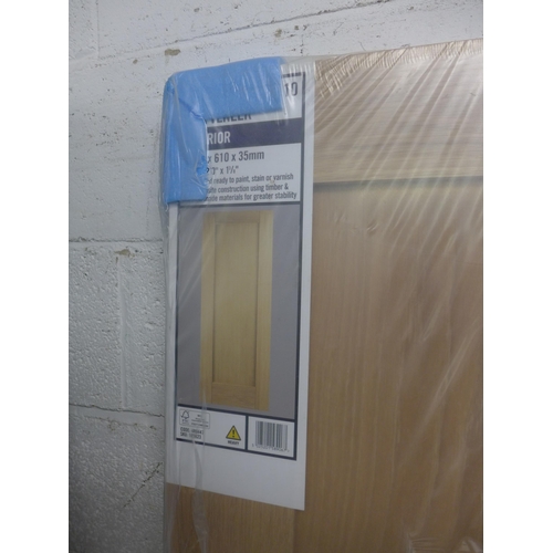 2404 - 2 Wooden internal doors