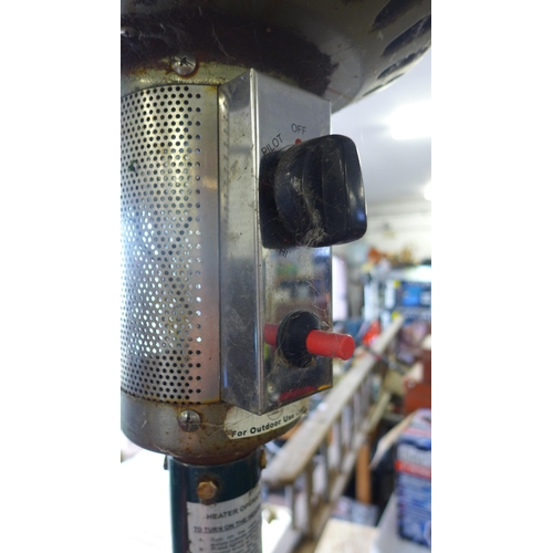 2437 - Calor gas patio heater with full tank of gas