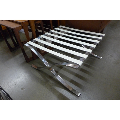 83 - A Barcelona style chrome stool frame
