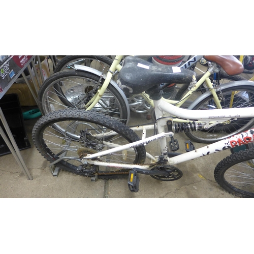 Iron horse maverick discount 4.2 mountain bike