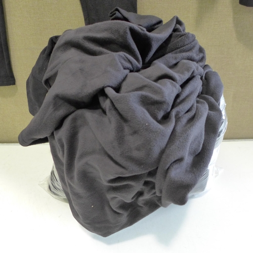 3099 - Bag of Women's Black and Grey Carole Hochman loungewear, mixed sizes and styles * this lot is subjec... 