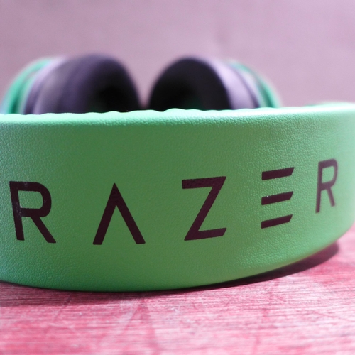 3114 - Razer Kraken Green Gaming Headset         (254-609)   * This lot is subject to vat