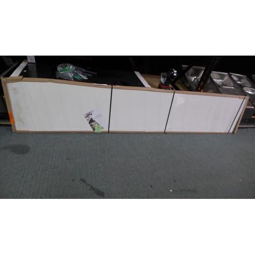 3006 - White Worktop 3050x600x28mm  *  This lot is subject to vat