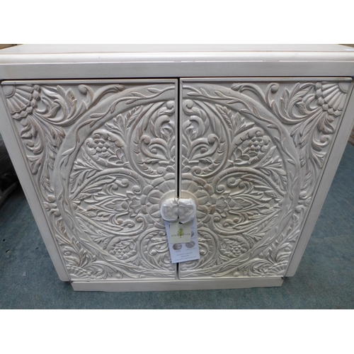 3013 - Pike & Main Lita White Accent two door Sideboard (H 88.1 x W 85.1 x D 39.1cm) (4111-24)  Original RR... 