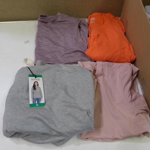 3126 - Box of Women's casualwear, various sizes and styles * this lot is subject to VAT