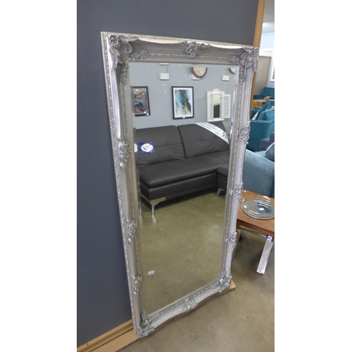 1428 - An Abbey leaning mirror H 79cm (940320469)