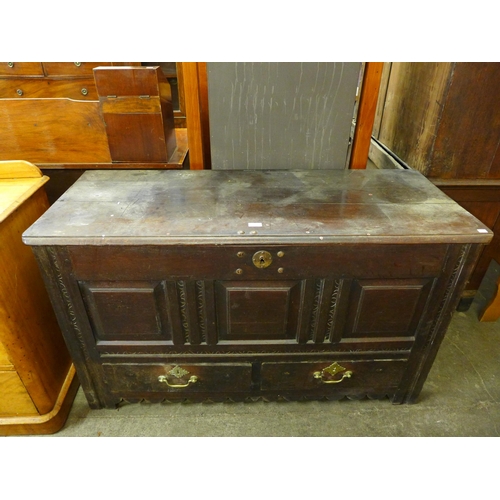 151 - A William III oak mule chest