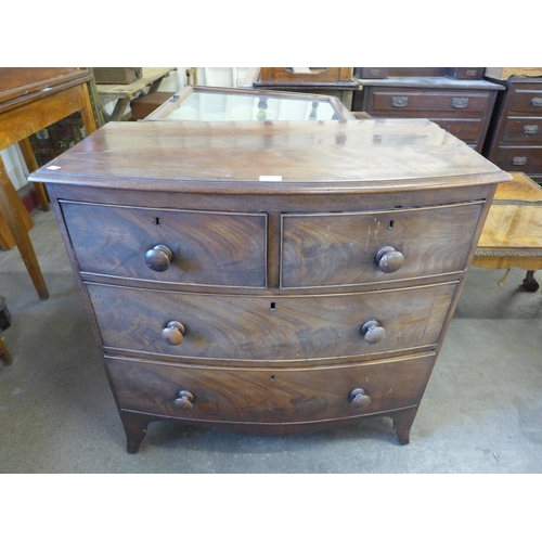 199 - A George III mahogany bow front chest of drawers