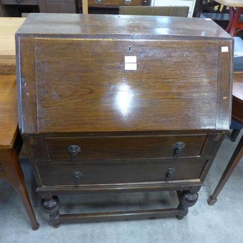 204 - An oak bureau