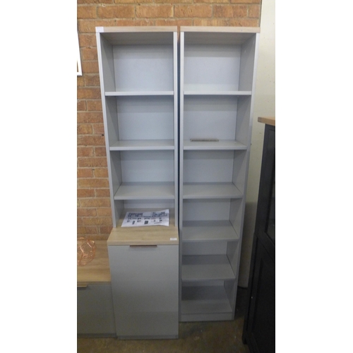 1595 - A Cardale TV/media unit set in grey