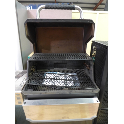 3208 - Masterbuilt Gravity Series 800 Grill Smoker, Original RRP £558.33 + vat (260-31)   * This lot is sub... 