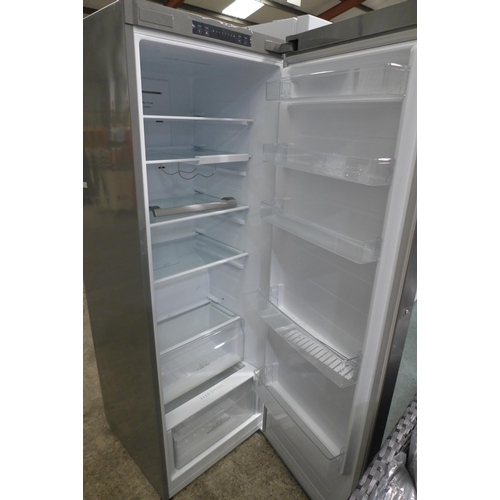 3215 - Hisense Stainless Steel Larder Fridge Model: RL423N4AC11 (Broken Handle) Original RRP £358.32 + vat ... 